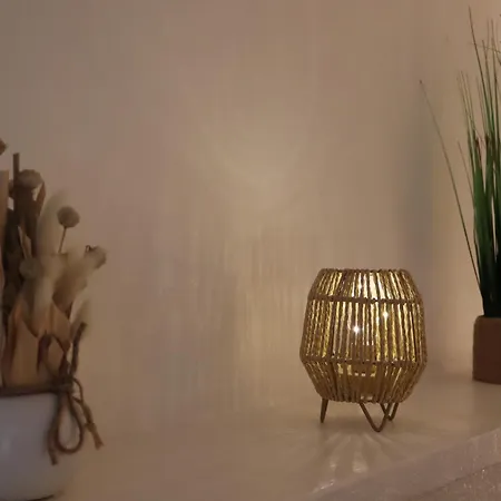 Charme Et Confort Dans Le Centre-ville De Quartier Calme - Lares