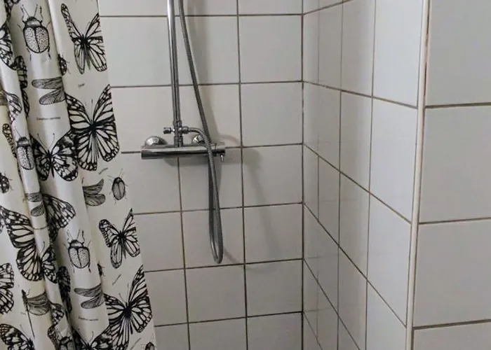 Charme Et Confort Dans Le Centre-ville De Quartier Calme - Lares Lejlighed *